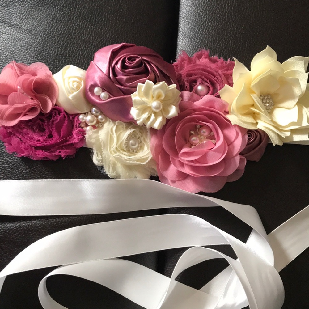 Maternity pregnancy sash